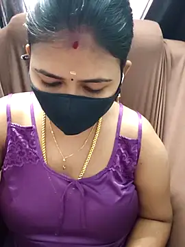 Snapshot of Tamil_Lotus chatting on December 2025 05:27:01 AM Tamil Lotus online show from December 2025 05:27:01 AM