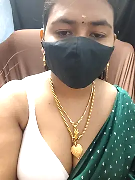 Snapshot of Tamil_Lotus chatting on February 2026 04:49:02 PM Tamil Lotus online show from February 2026 04:49:02 PM