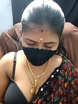 Snapshot of Tamil_Lotus chatting on February 2026 05:00:02 PM Tamil Lotus online show from February 2026 05:00:02 PM