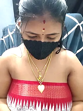 Snapshot of Tamil_Lotus chatting on February 2026 05:22:02 PM Tamil Lotus online show from February 2026 05:22:02 PM