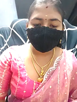 Snapshot of Tamil_Lotus chatting on April 2026 05:21:01 PM Tamil Lotus online show from April 2026 05:21:01 PM