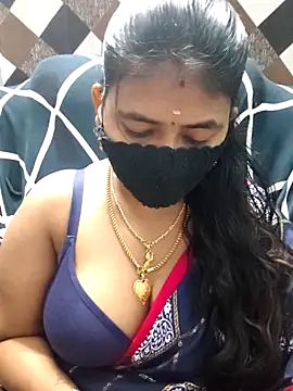 Snapshot of Tamil_Lotus chatting on May 2026 05:21:02 PM Tamil Lotus online show from May 2026 05:21:02 PM