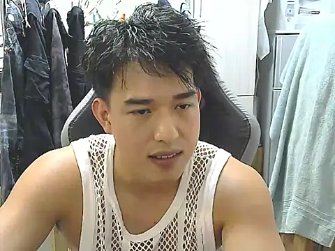 hunterXhan online show from November 2025 01:32:01 PM