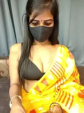 Misss-julli online show from February 2026 01:45:02 PM