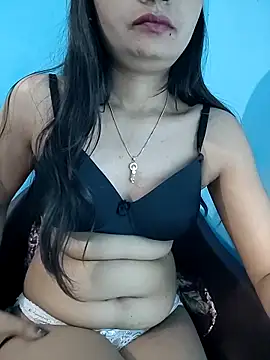 Vaani Actress online show from November 2025 10:26:02 AM