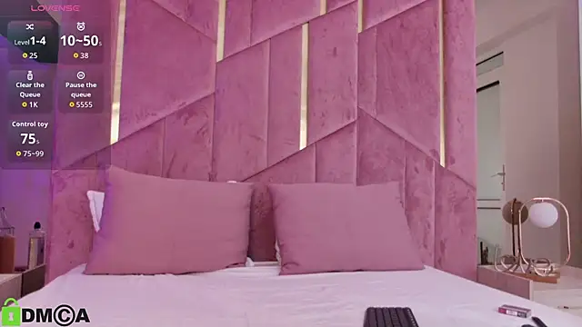 RubyVibe  online show from October 2025 04:31:02 AM