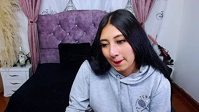 Wendy-13 online show from November 2025 11:21:02 AM