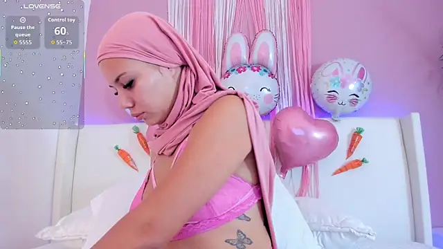  Saandy online show from April 2026 12:06:02 PM