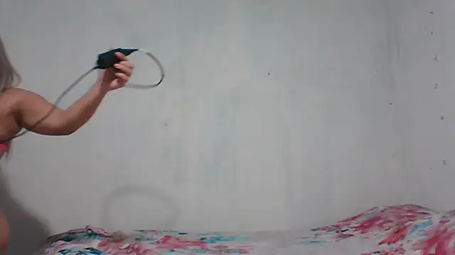 Snapshot of Loirasasafada chatting on April 2026 06:55:01 PM Loirasasafada online show from April 2026 06:55:01 PM