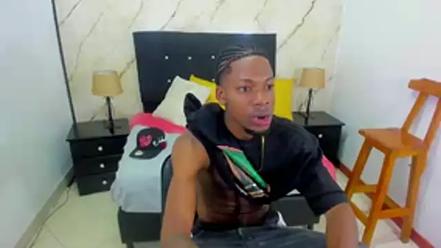 Snapshot of maikol_monstercock chatting on November 2025 03:49:02 AM maikol monstercock online show from November 2025 03:49:02 AM