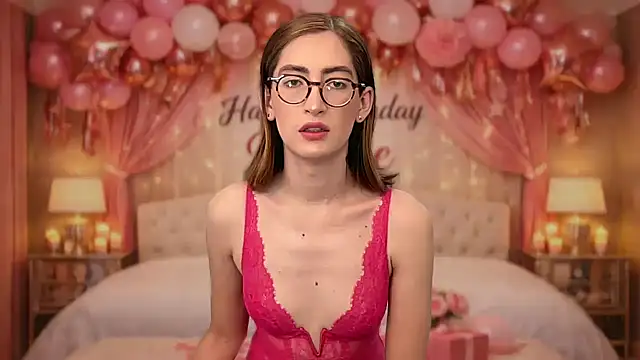 Snapshot of rousseblossom chatting on March 2026 02:15:01 AM rousseblossom online show from March 2026 02:15:01 AM