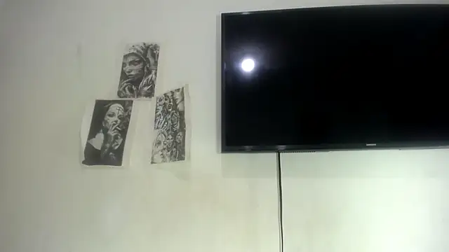 Snapshot of Foxy_Lovex chatting on March 2026 11:01:01 PM Foxy Lovex online show from March 2026 11:01:01 PM