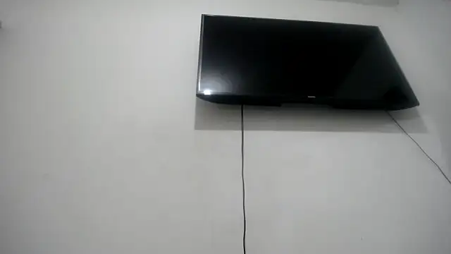 Snapshot of Foxy_Lovex chatting on April 2026 11:31:02 PM Foxy Lovex online show from April 2026 11:31:02 PM