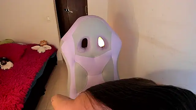 Snapshot of lain_t chatting on April 2026 03:29:02 AM lain t online show from April 2026 03:29:02 AM