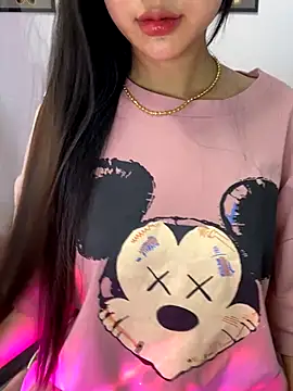 Snapshot of Sexlove_bb chatting on October 2025 05:17:02 AM Sexlove bb online show from October 2025 05:17:02 AM