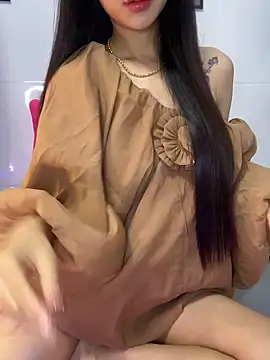 Snapshot of Sexlove_bb chatting on October 2025 08:33:01 PM Sexlove bb online show from October 2025 08:33:01 PM