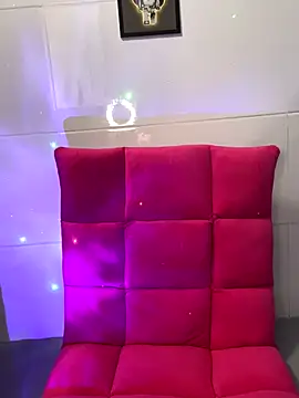 Snapshot of Sexlove_bb chatting on November 2025 03:38:02 AM Sexlove bb online show from November 2025 03:38:02 AM