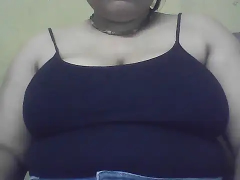 bloomblush online show from November 2025 04:35:01 AM