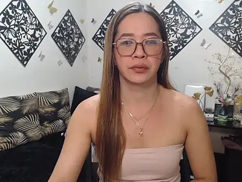 Snapshot of TheMISTRESSx69 chatting on April 2026 10:26:02 PM TheMISTRESSx69 online show from April 2026 10:26:02 PM