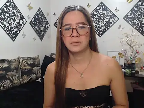 Snapshot of TheMISTRESSx69 chatting on May 2026 10:15:02 PM TheMISTRESSx69 online show from May 2026 10:15:02 PM