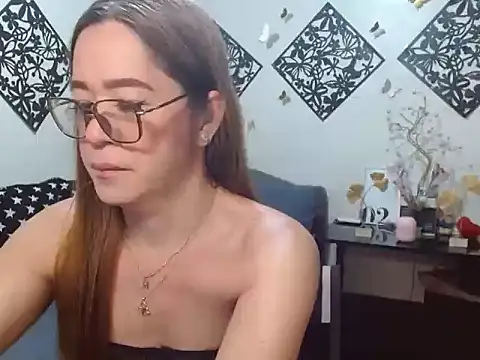 Snapshot of TheMISTRESSx69 chatting on July 2026 08:33:02 PM TheMISTRESSx69 online show from July 2026 08:33:02 PM