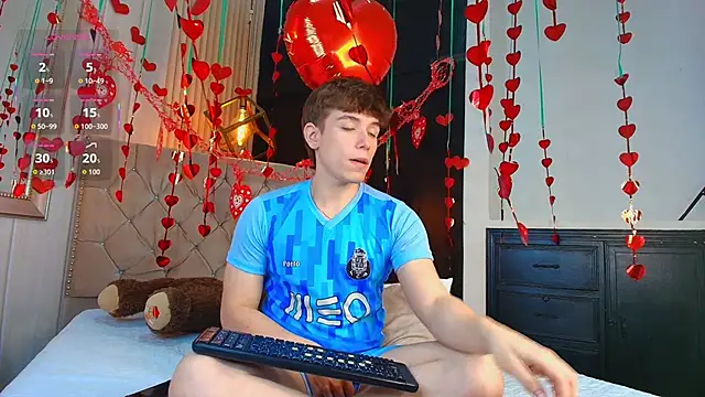 TaylerWhite online show from September 2025 12:51:02 PM