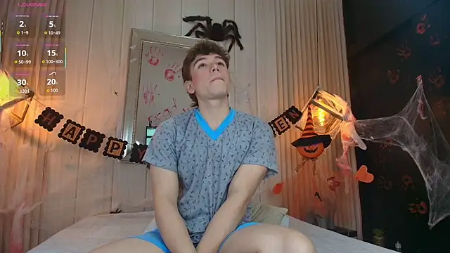 TaylerWhite online show from October 2025 12:28:02 PM