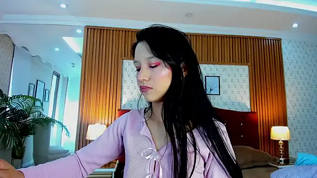 Sophie Calloway online show from March 2026 02:03:02 PM