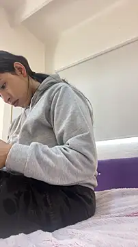 Mia garcia28 online show from March 2026 01:37:01 PM