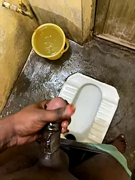 Snapshot of mrsaihotguy chatting on October 2025 12:41:02 AM mrsaihotguy online show from October 2025 12:41:02 AM