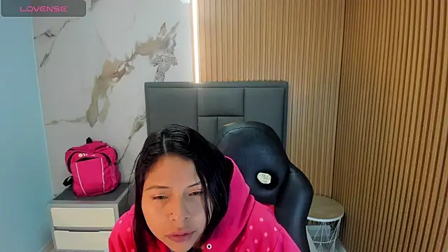 Isisleroy1 online show from March 2026 02:08:02 AM