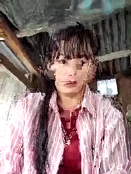 Snapshot of Sunyinn chatting on September 2025 02:35:01 AM Sunyinn online show from September 2025 02:35:01 AM