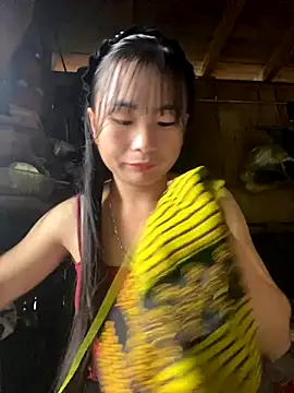 Snapshot of Sunyinn chatting on September 2025 03:11:01 AM Sunyinn online show from September 2025 03:11:01 AM