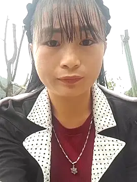 Snapshot of Sunyinn chatting on October 2025 02:56:01 AM Sunyinn online show from October 2025 02:56:01 AM