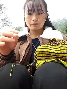 Snapshot of Sunyinn chatting on October 2025 01:06:02 AM Sunyinn online show from October 2025 01:06:02 AM