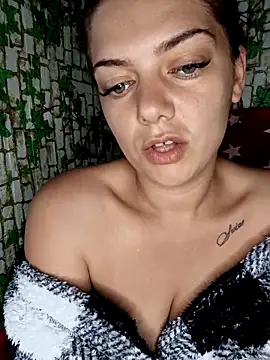 Snapshot of LadyNora chatting on September 2025 07:23:01 AM LadyNora online show from September 2025 07:23:01 AM