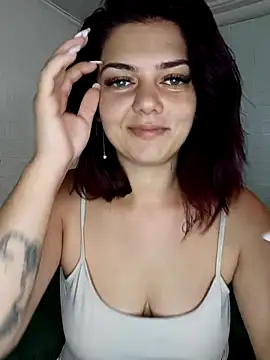 Snapshot of LadyNora chatting on November 2025 10:56:02 AM LadyNora online show from November 2025 10:56:02 AM