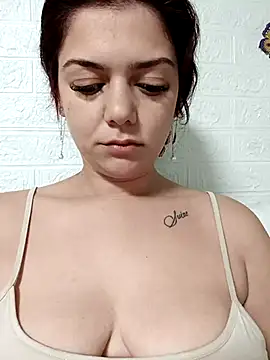 Snapshot of LadyNora chatting on November 2025 07:30:02 AM LadyNora online show from November 2025 07:30:02 AM