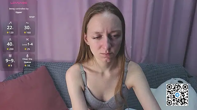 Mia E1fie online show from February 2026 12:04:02 AM