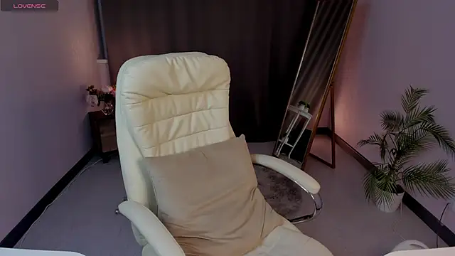 cute luucy online show from March 2026 03:23:02 AM