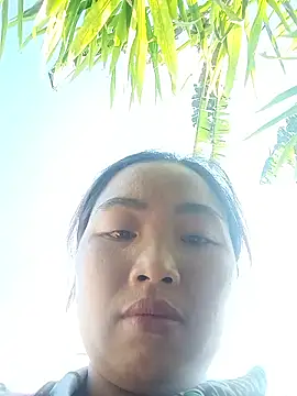 PhamPhung online show from October 2025 02:43:02 AM