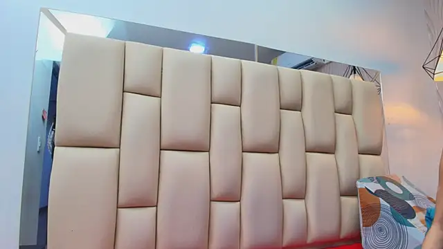 sweet amye online show from November 2025 07:04:02 PM