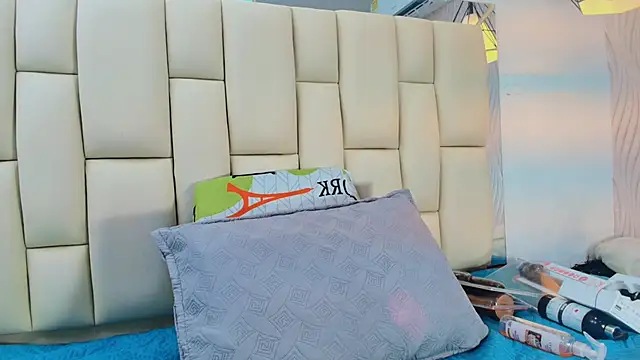 sweet amye online show from December 2025 07:22:01 PM