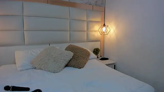 Dali collin online show from October 2025 01:14:01 PM