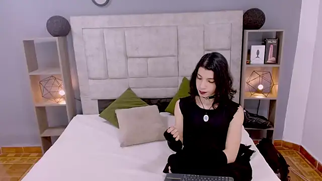 Snapshot of Atley_Dolly chatting on July 2026 11:22:02 PM Atley Dolly online show from July 2026 11:22:02 PM