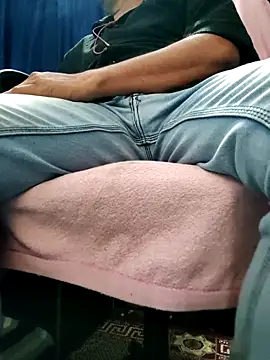 Snapshot of sexy_boy_hot_lund chatting on April 2026 09:35:01 AM sexy boy hot lund online show from April 2026 09:35:01 AM