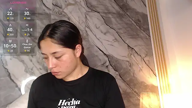 vela-kimm online show from April 2026 08:47:01 PM