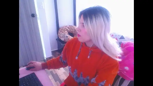 Snapshot of mystica_25 chatting on November 2025 07:39:02 PM mystica 25 online show from November 2025 07:39:02 PM