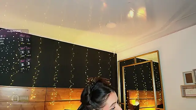 Snapshot of hanna_kimura chatting on September 2025 08:09:02 PM hanna kimura online show from September 2025 08:09:02 PM