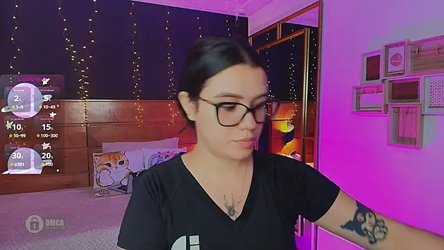 Snapshot of hanna_kimura chatting on October 2025 07:03:02 PM hanna kimura online show from October 2025 07:03:02 PM